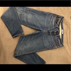 33” Medium Wash Madewell 9” High Rise Skinny Jeans